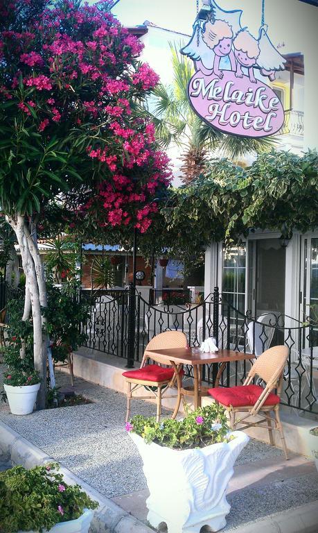 Melaike Hotel Фоча Экстерьер фото