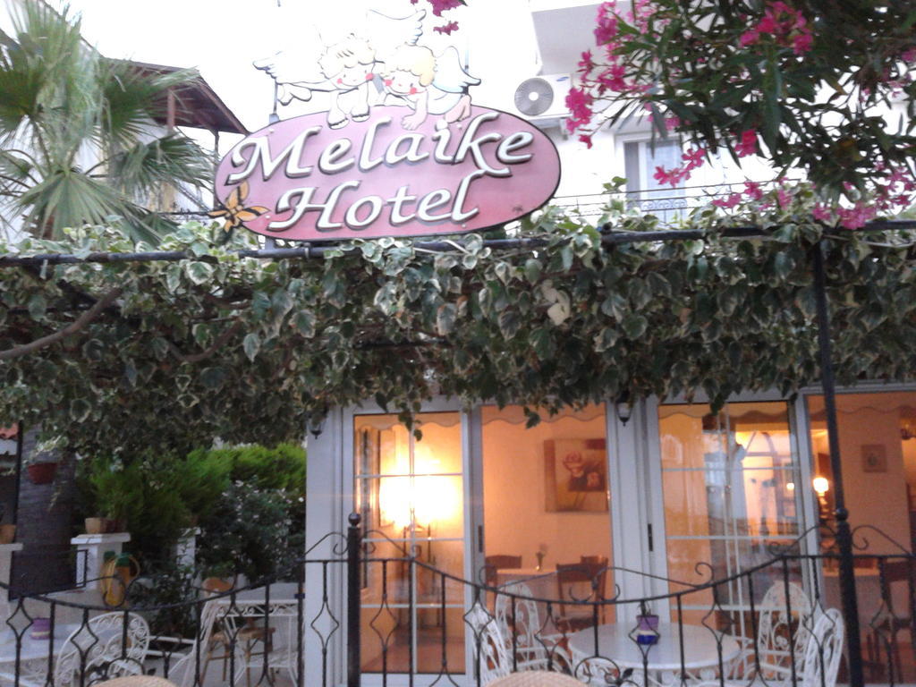 Melaike Hotel Фоча Экстерьер фото